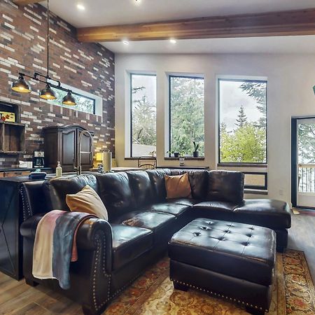 Tides & Timber Aparthotel Sequim Bagian luar foto