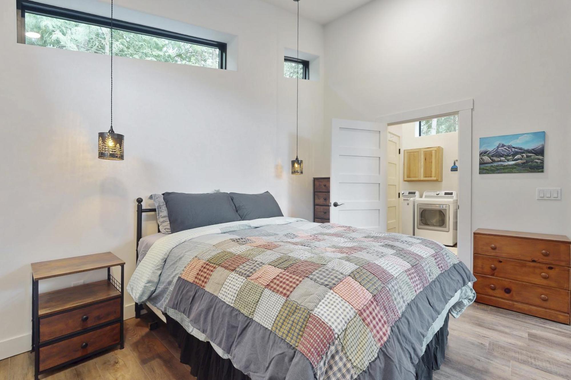 Tides & Timber Aparthotel Sequim Bagian luar foto